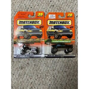 Matchbox 1999 Series 7 Law and Order Police Motorcycle & Silverado 4x4‎